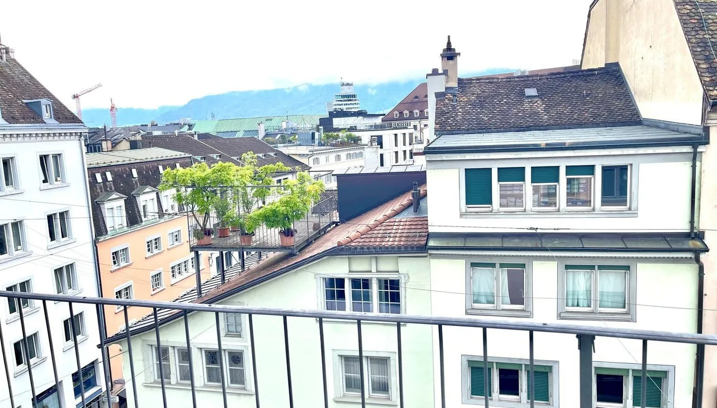 2,5-Zimmer Bijou mit Aussicht und Option auf Atelier - exklusiv am Rennweg 30 - Foto 1 von 9