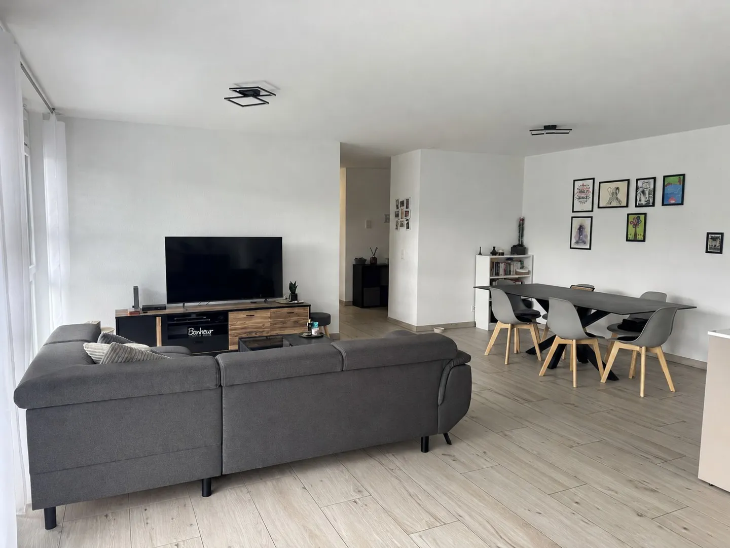 Ampio appartamento di 4,5 locali a Sion - Luminoso e tranquillo - Foto 3 di 12