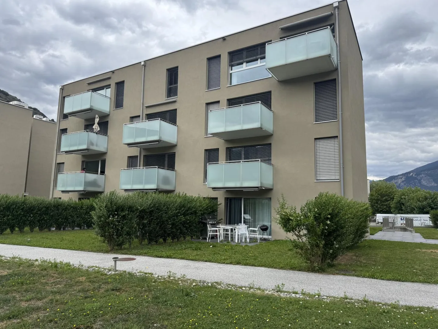 Ampio appartamento di 4,5 locali a Sion - Luminoso e tranquillo - Foto 1 di 12