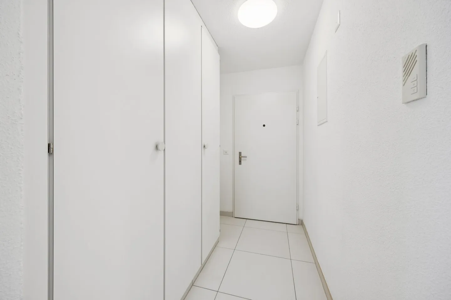 Modern 5-room maisonette apartment with city view in Dietikon - Photo 11 of 24