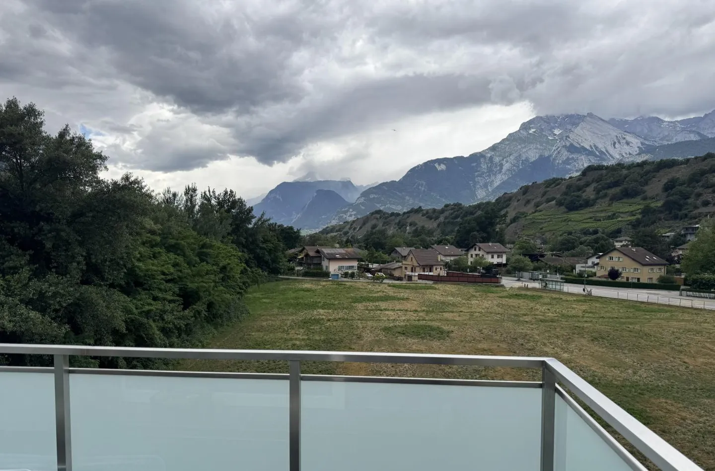 Ampio appartamento di 4,5 locali a Sion - Luminoso e tranquillo - Foto 8 di 12
