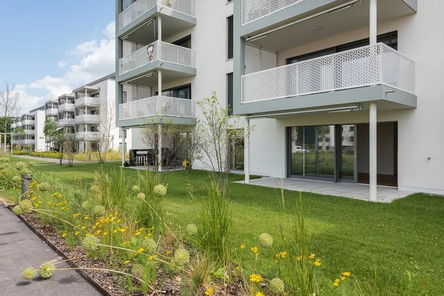 Appartement de jardin de rêve - Photo 1 sur 9
