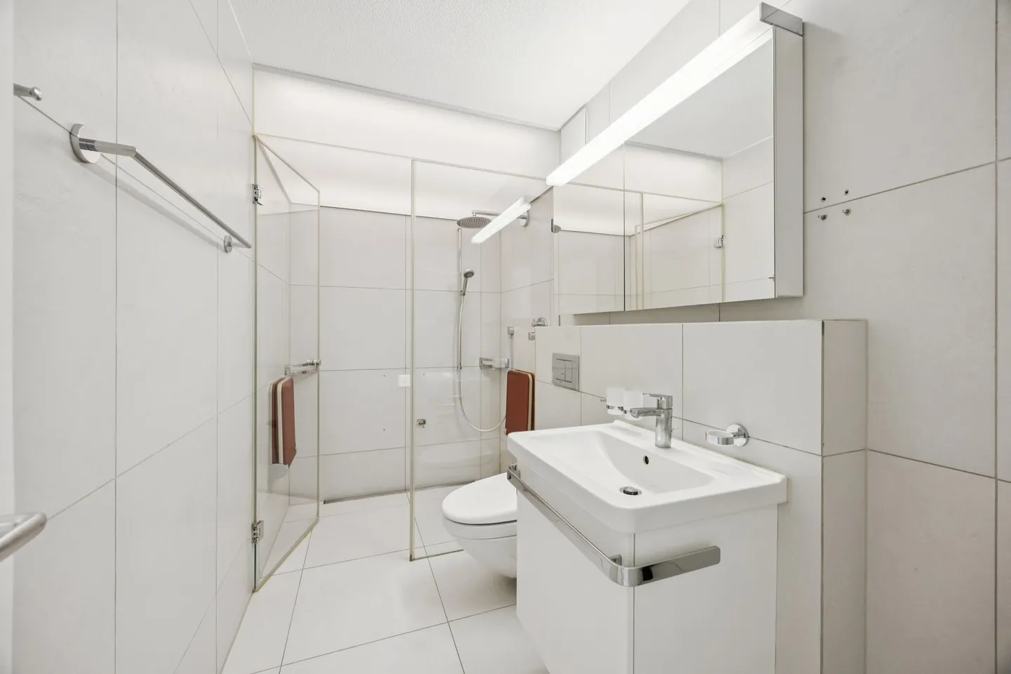 Modern 5-room maisonette apartment with city view in Dietikon - Photo 13 of 24