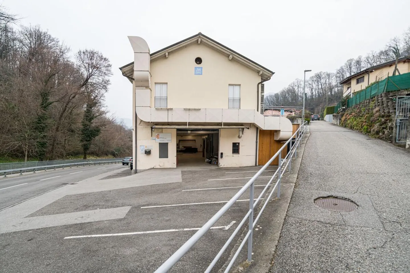 CASTEL SAN PIETRO – GEWERBLICHER RAUM, SIE HABEN DIE IDEE WIR HABEN DAS... - Foto 1 von 13