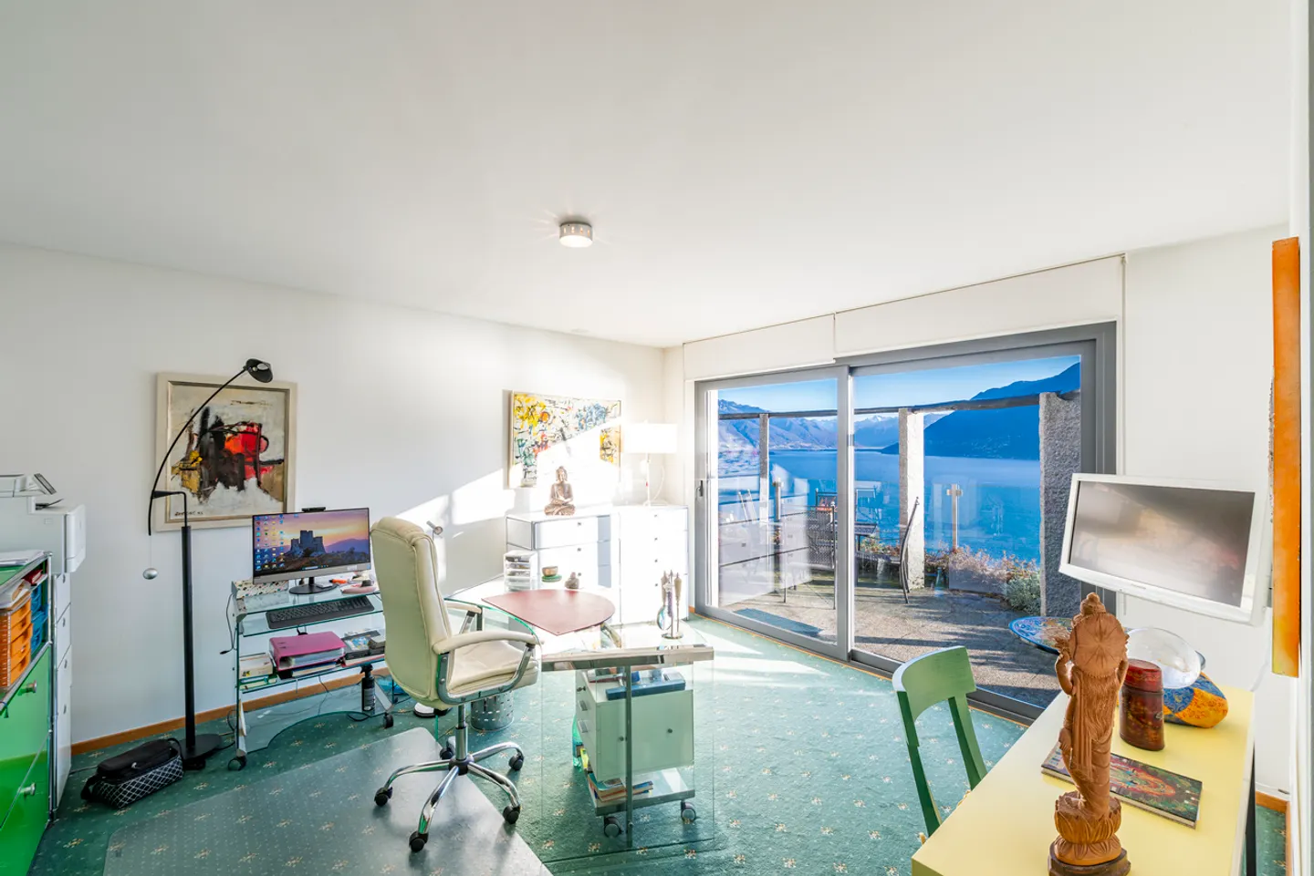 Villa di Lusso con Vista Lago - Foto 12 di 14