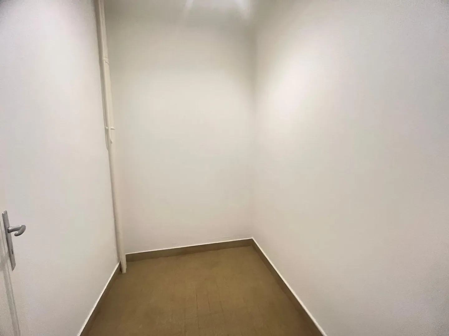 3.5-room apartment on the ground floor - Photo 5 of 11