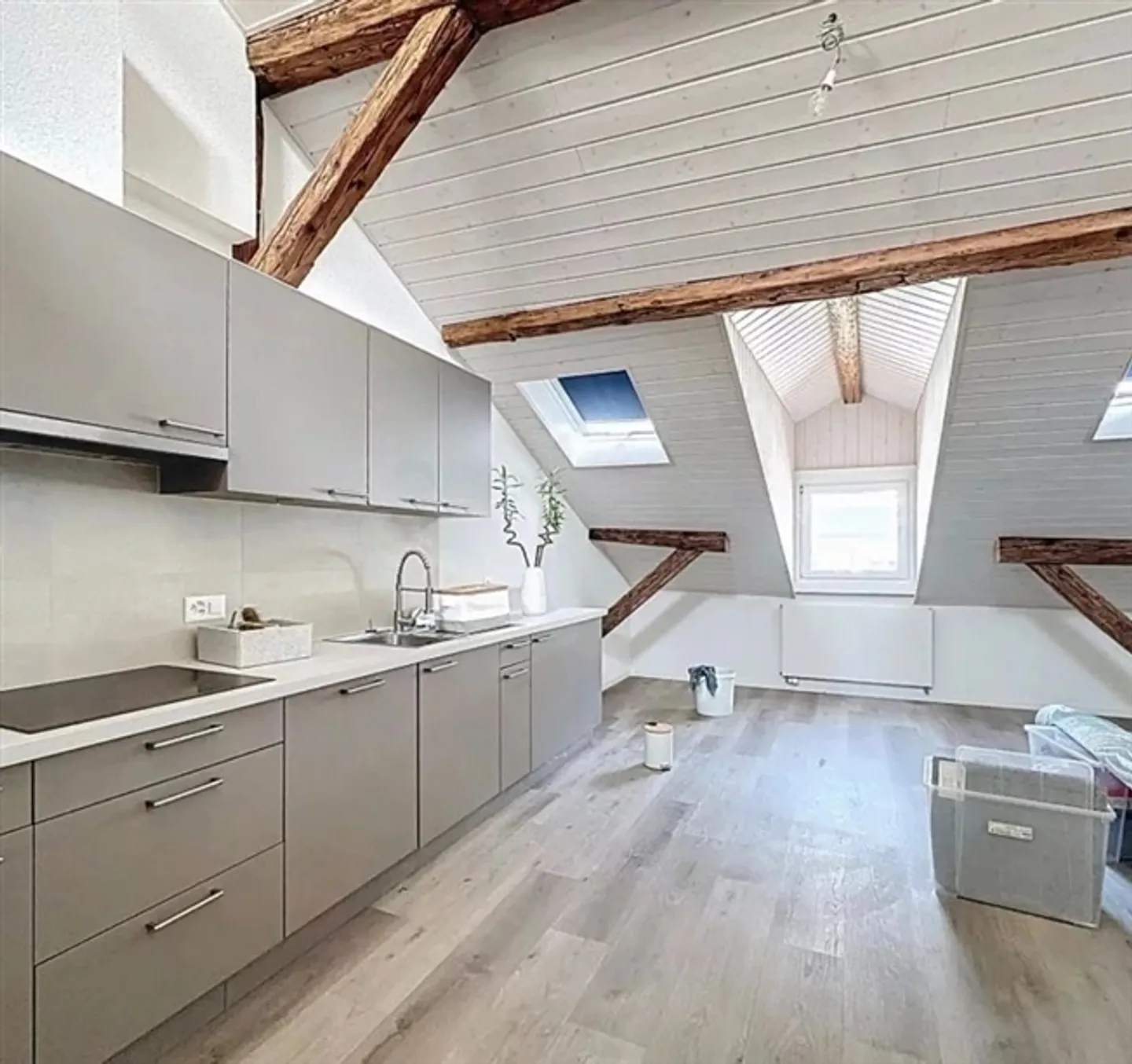 Opportunité d'investissement - Immobilier détenu comme un investissement financier ! - Photo 3 sur 11