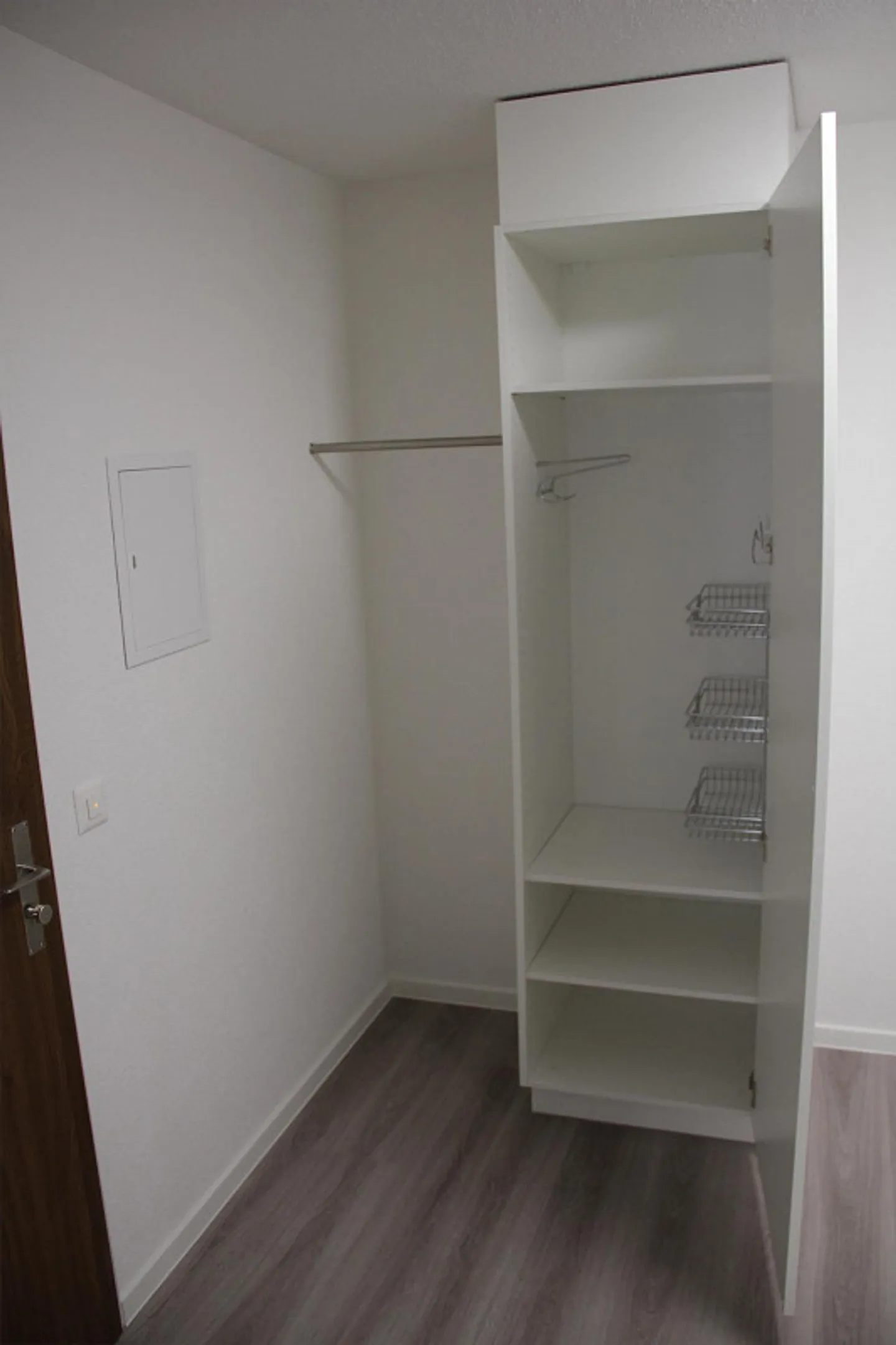 4 1/2 Zimmer Wohnung - Foto 2 von 9