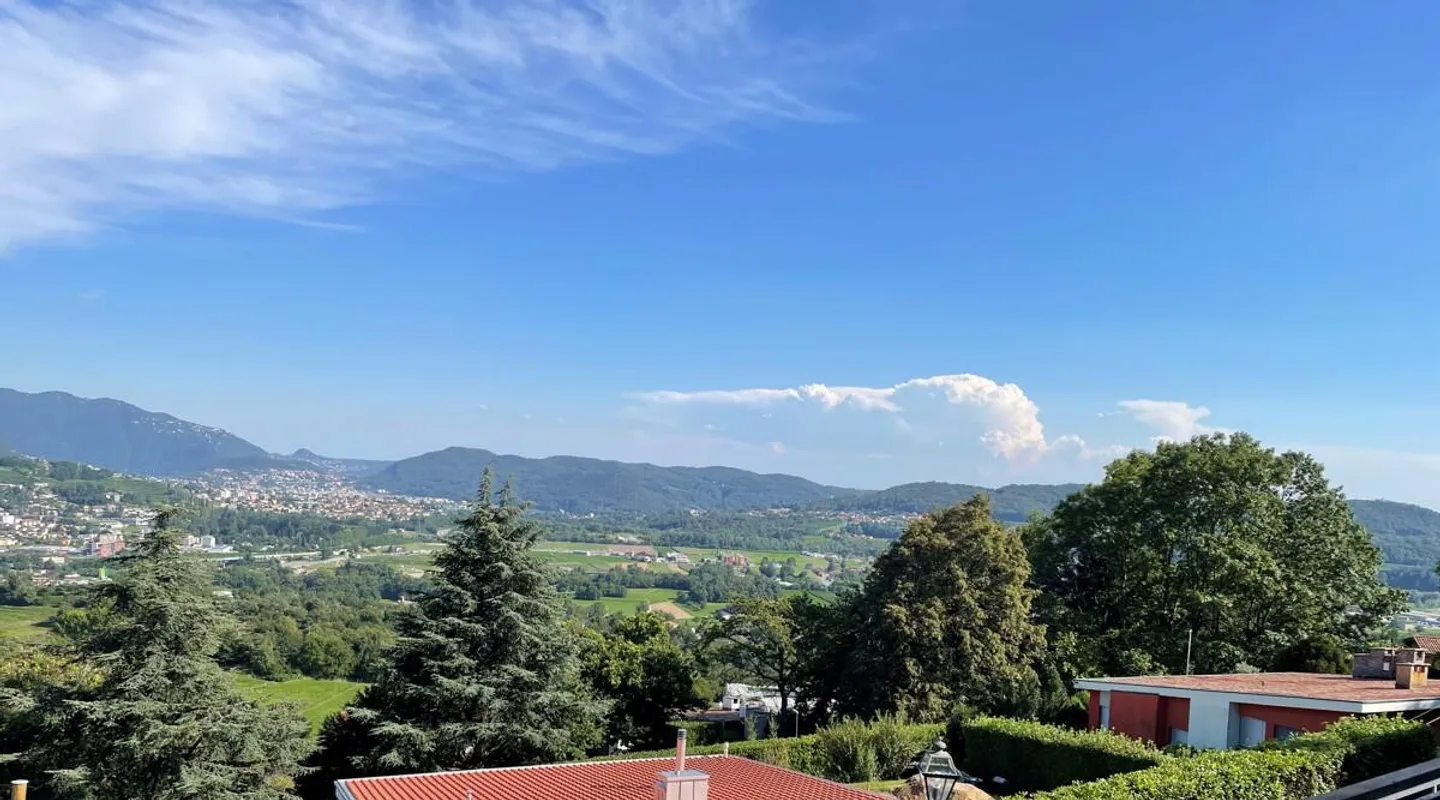 BESAZIO - BUILDABLE LAND IN EXTENSIVE RESIDENTIAL AREA R2 - Photo 1 of 3