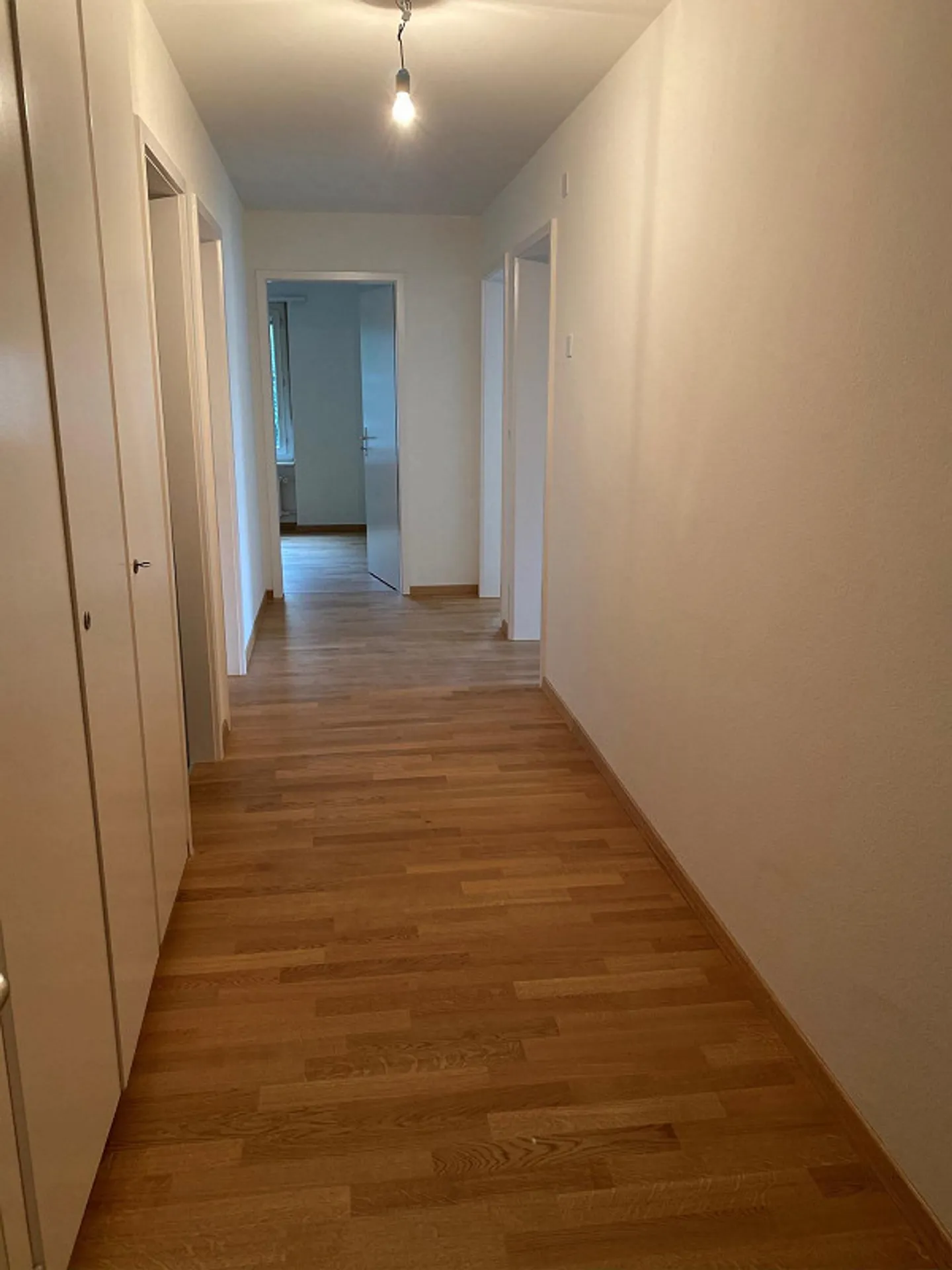 Appartamento 4 camere accogliente - Foto 4 di 7