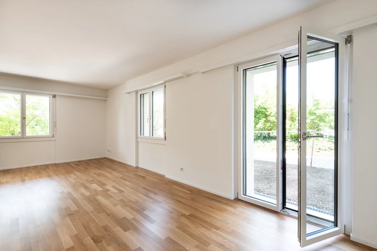 Ihr neues zuhause wartet auf Sie! - Foto 2 von 10