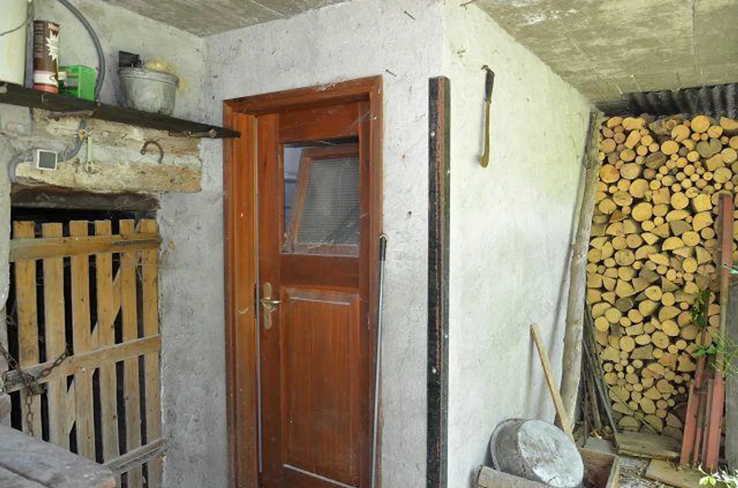 «4-Zimmer-Haus zum Ausbauen mit Garten am Fluss / Casa di 4 loc. da rinnovare con bel giardino vicino al fiume e splendida vista» - Foto 20 di 57