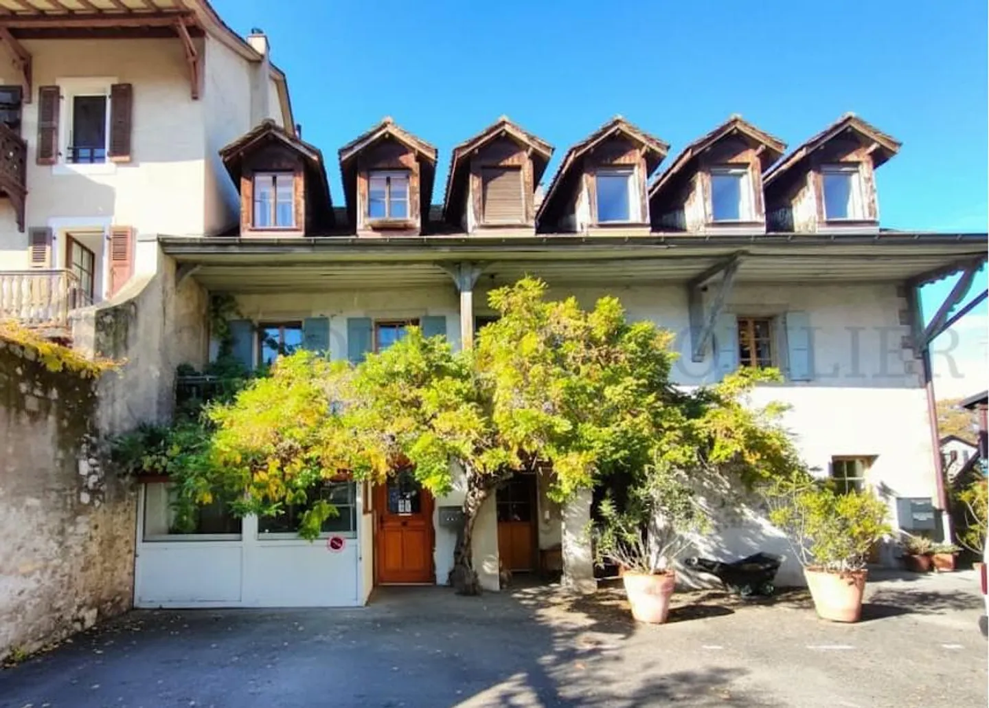 Charmante maison de village avec un grand potentiel - Photo 1 sur 10