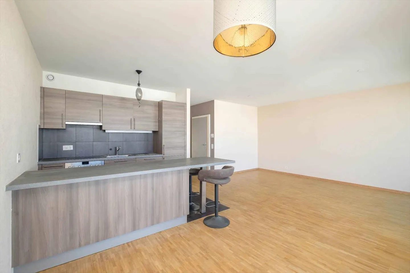 Appartamento 4 locali - Foto 4 di 11