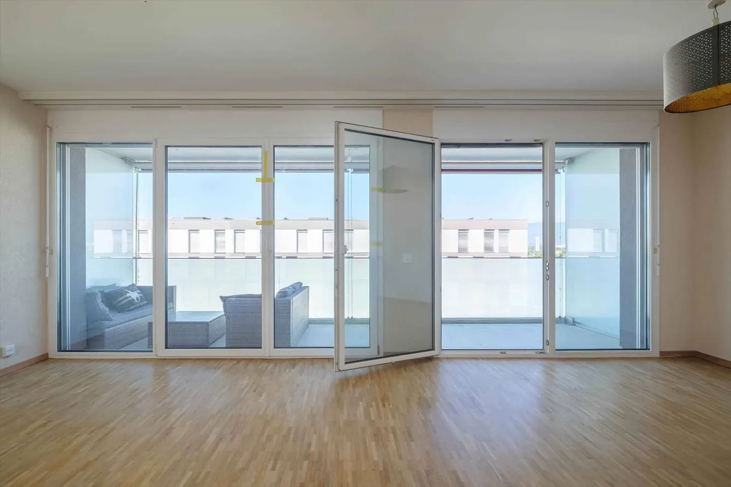 Appartamento 4 locali - Foto 5 di 11