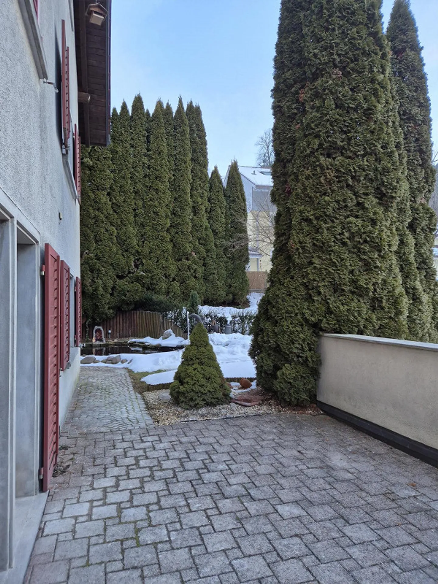 Appartement 4.5 pièces fraîchement rénové avec étang et jardin à louer - Photo 12 sur 16