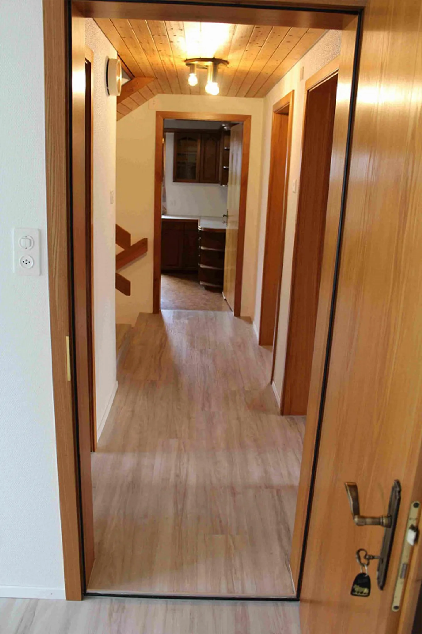 Maison de 7 pièces à louer - Photo 6 sur 14