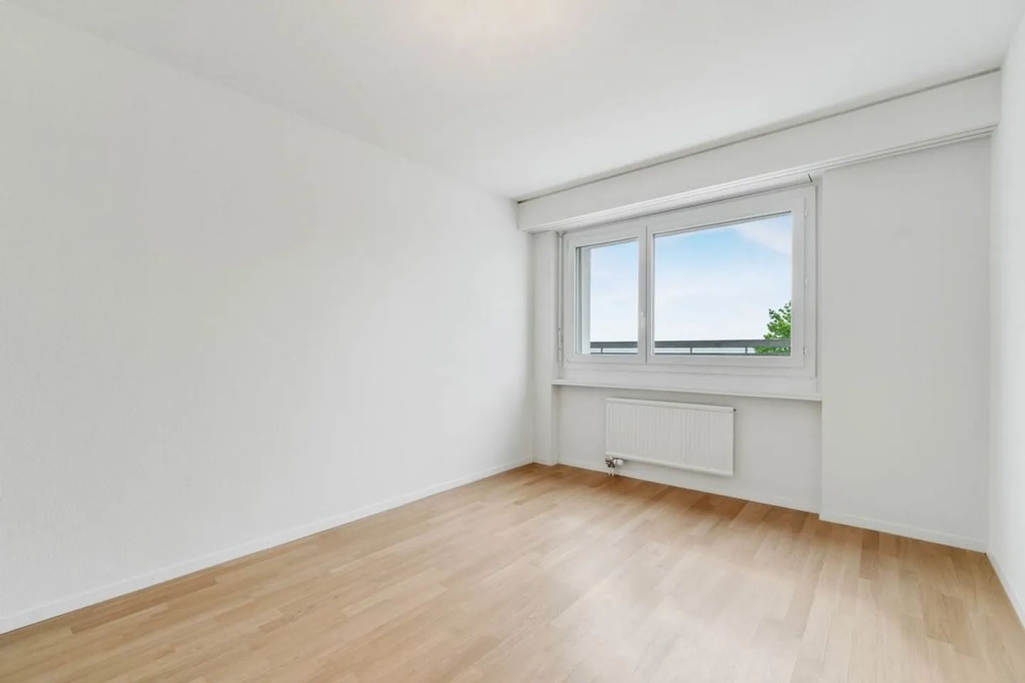 Appartamento spazioso con vista lago - Foto 5 di 7