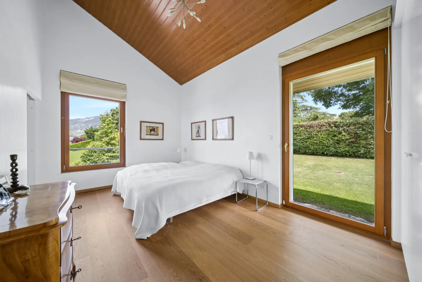 Prestigieuse Villa mit Panoramablick auf den Genfersee und die Alpen - Foto 14 von 17