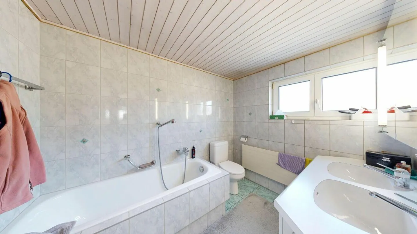 Charmantes Doppelhaus in Ruhiger Lage - Foto 10 von 15