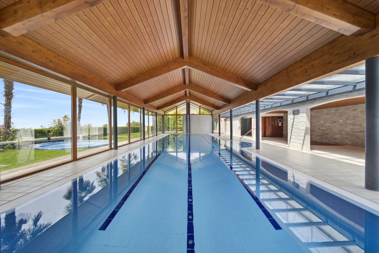 Prestigieuse Villa mit Panoramablick auf den Genfersee und die Alpen - Foto 16 von 17