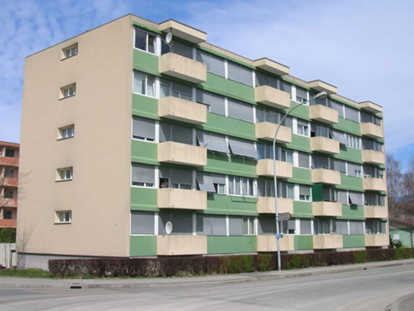 Convenient Apartment Near Transport - Photo 1 of 6