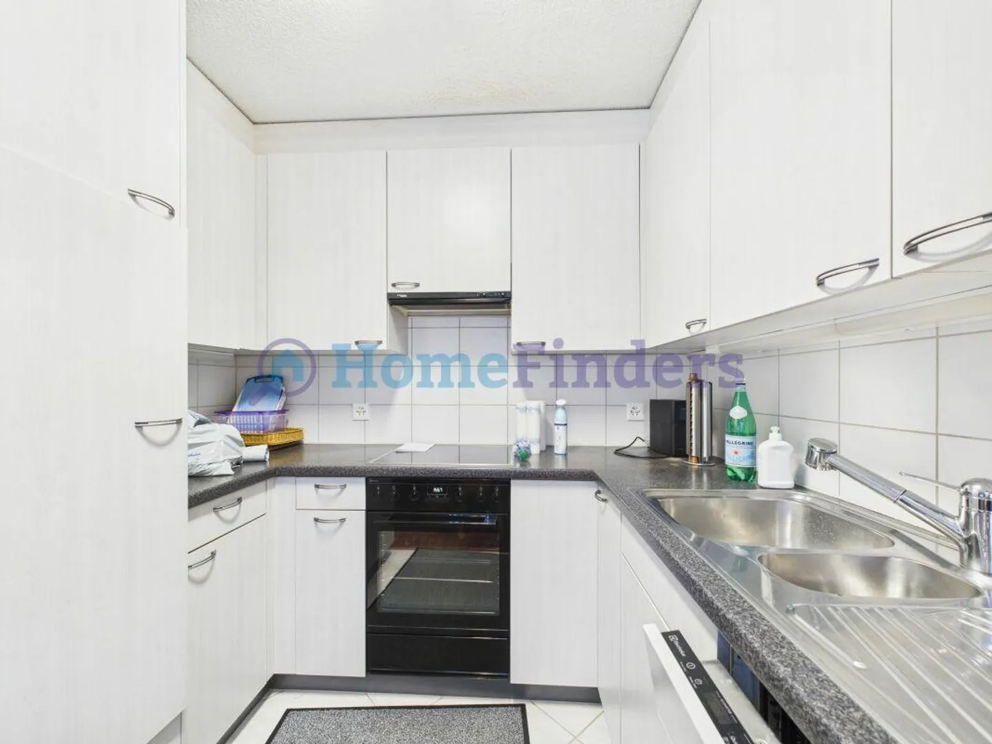 CENTRAL ET LUMINEUX AVEC JARDIN ENSOLEILLÉ - Photo 3 sur 12