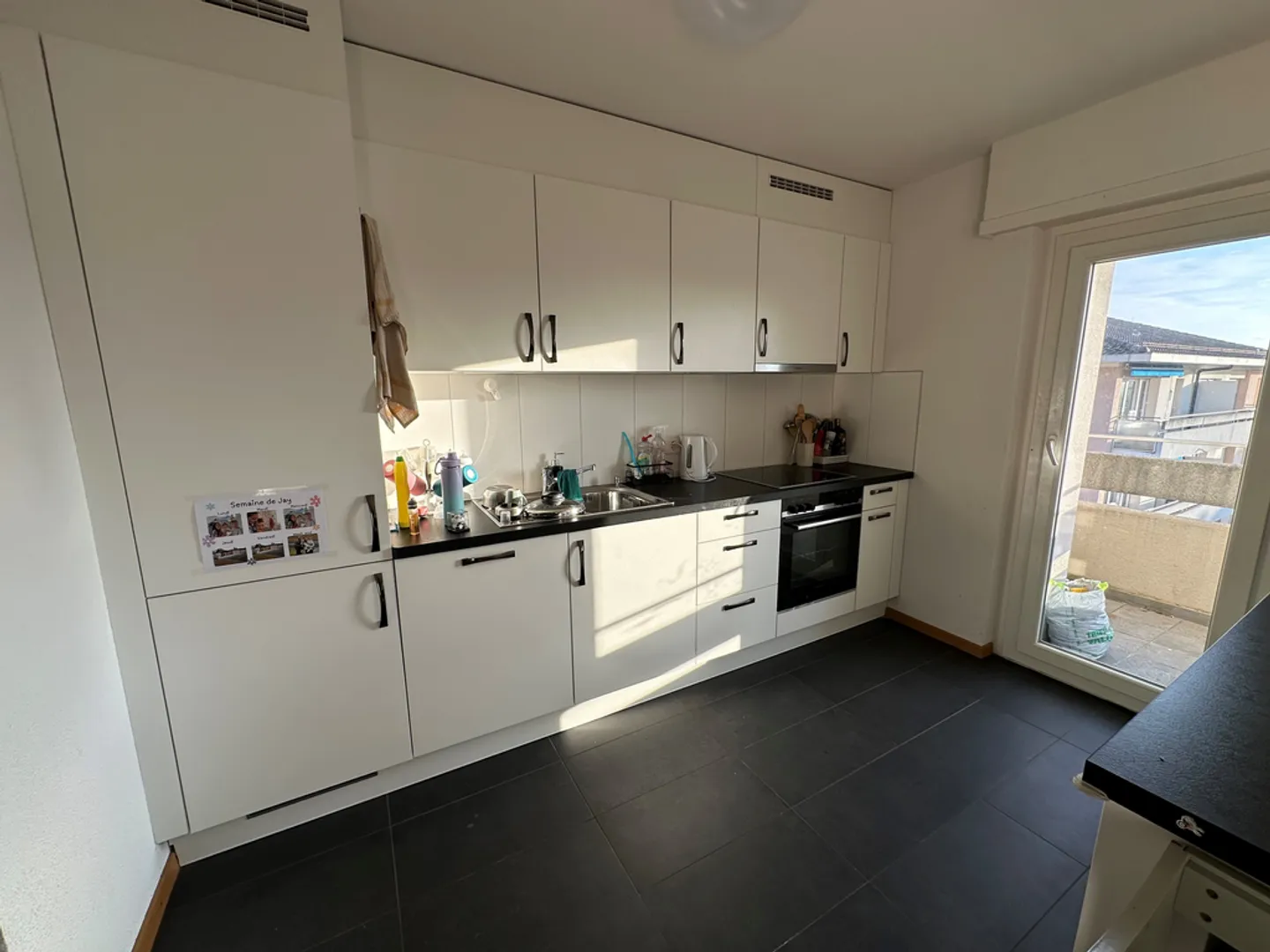 Appartamento Incantevole in Zona Tranquilla - Foto 6 di 12