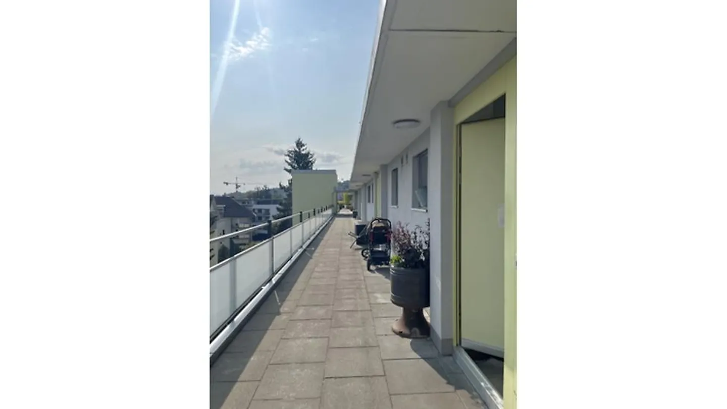 APPARTAMENTO 4½ STANZE A BERN - BÜMPLIZ, ARREDATO, TEMPORANEO - Foto 10 di 10