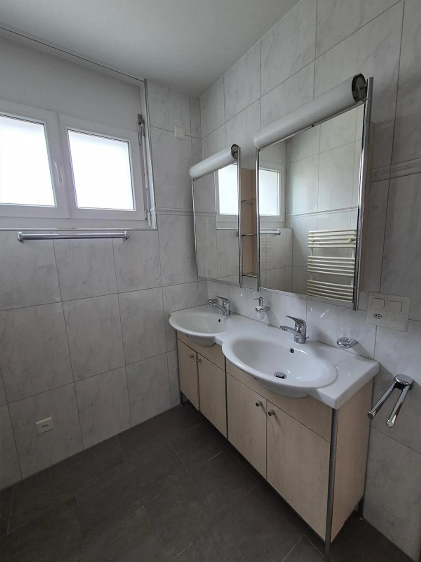 5.5-Room Apartment in Prime Location Including Parking Space - Photo 9 of 13