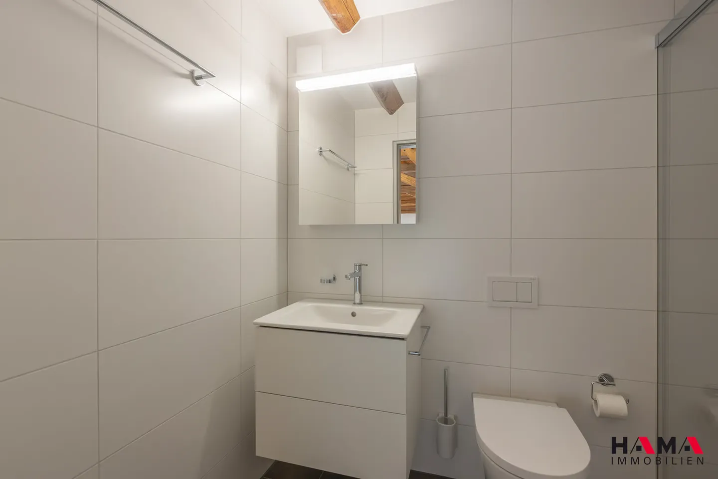 First Rental Loft Apartment 178 m² - Photo 5 of 13