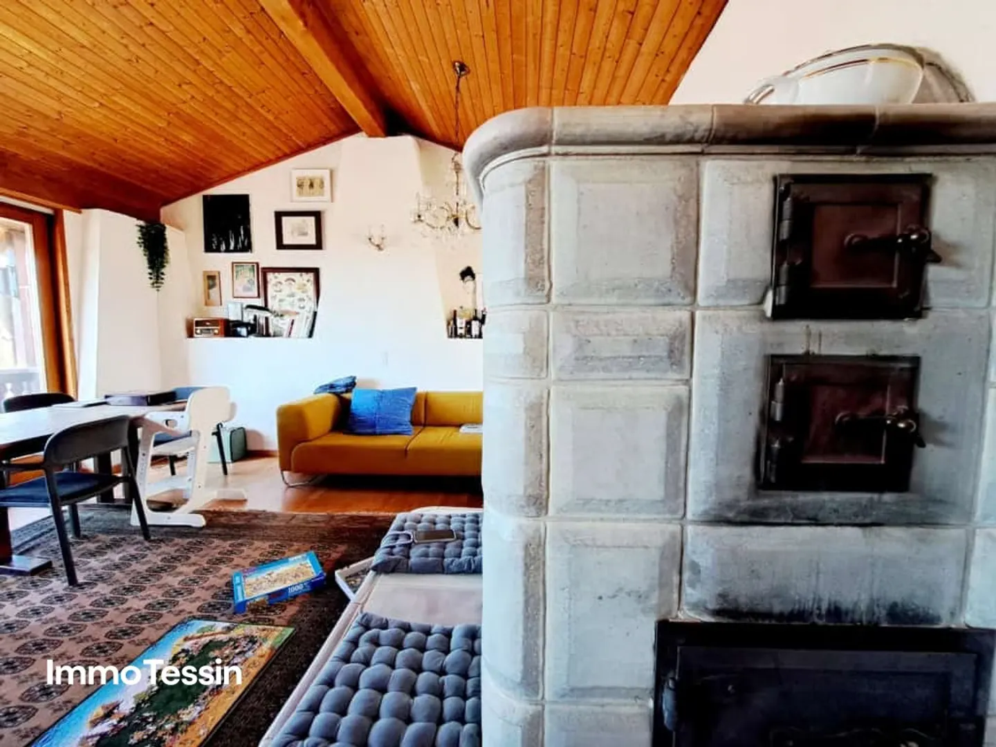 Maison Nucleo Tessiner spacieuse et charmante avec 2 appartements dans un bel emplacement avec vue sur les montagnes tessinoises - Photo 6 sur 13