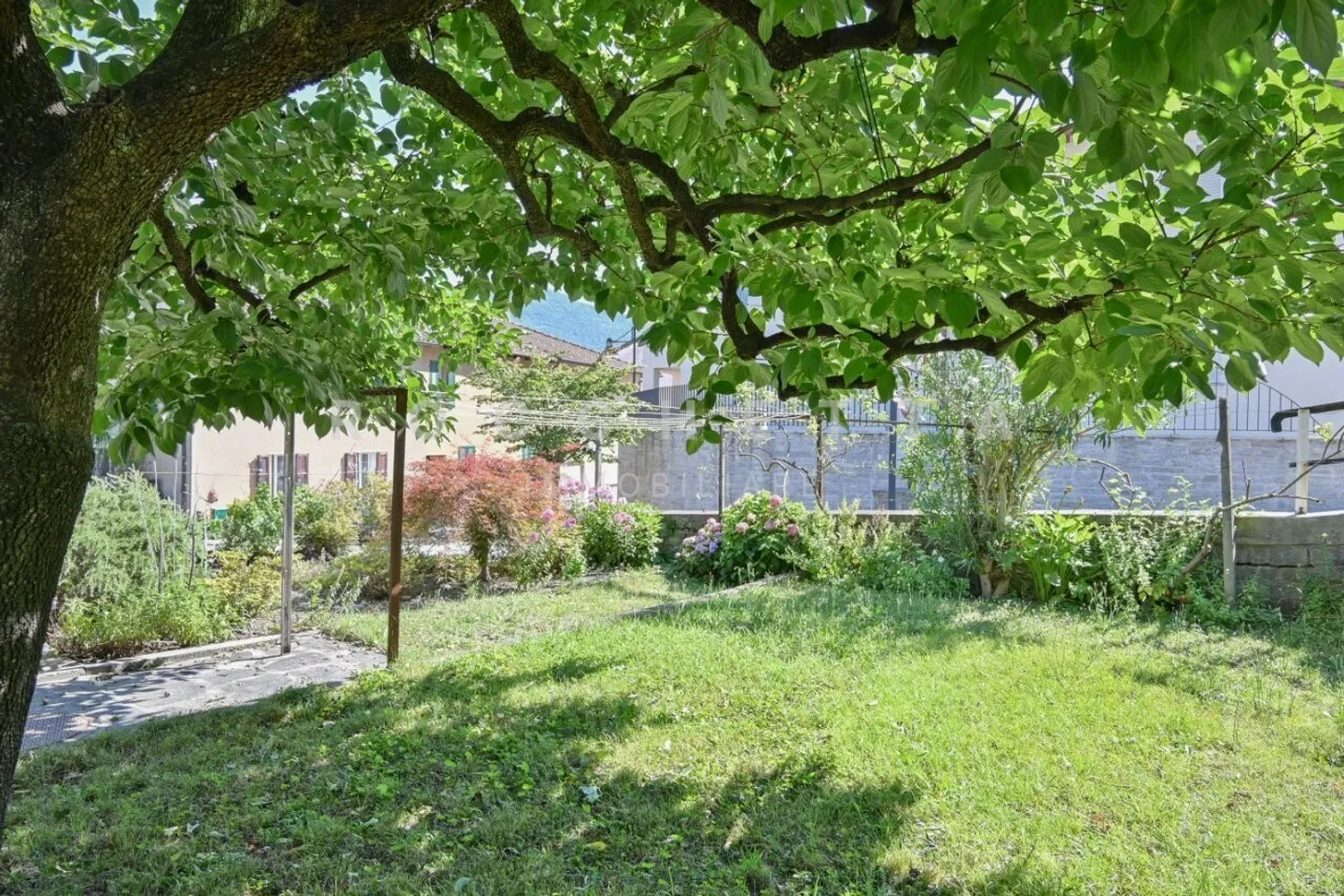 Doppelhaushälfte im Kern mit großem Potenzial - Foto 7 von 12