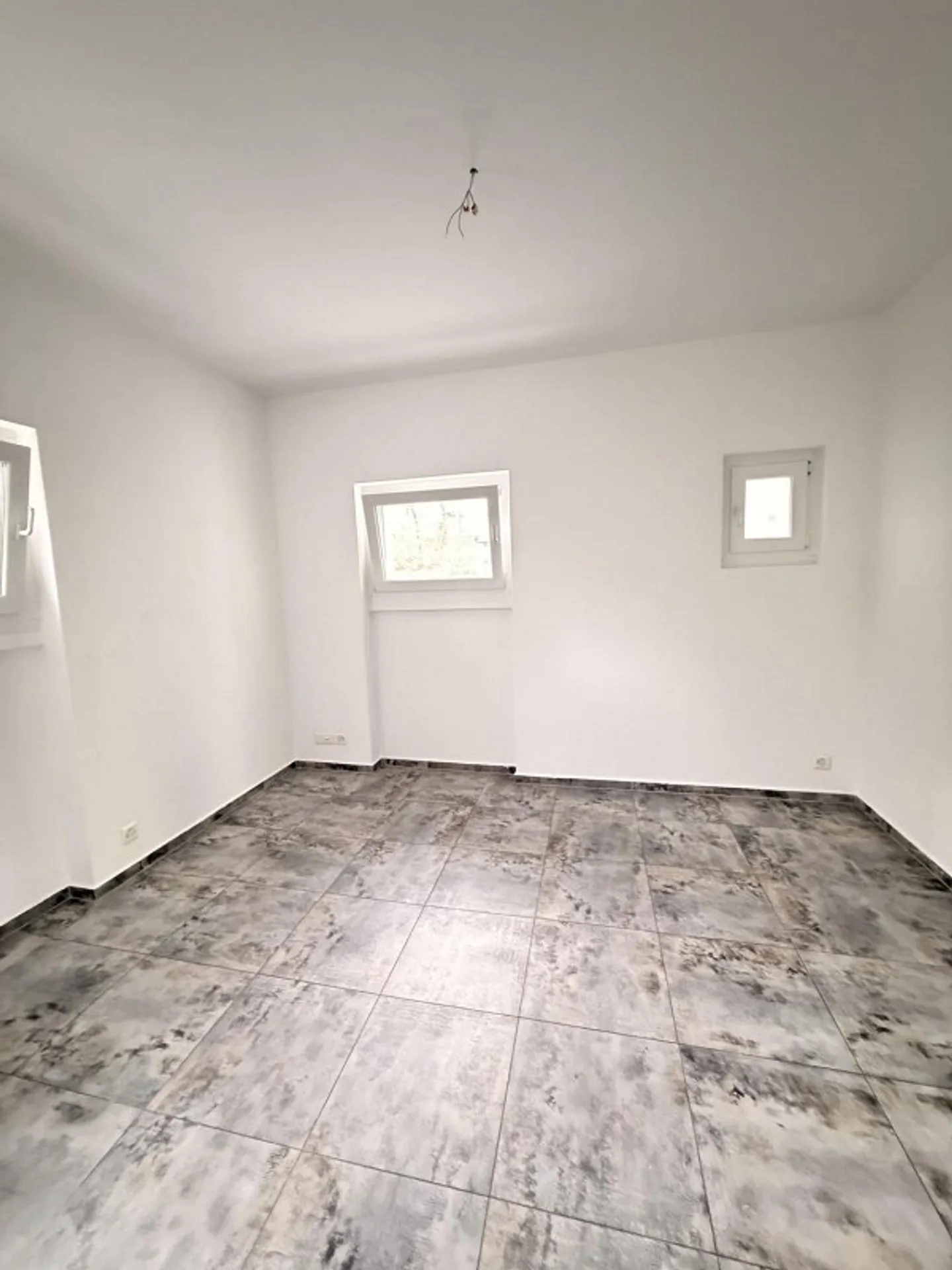 Vielseitige Gewerbefläche in Oberglatt - Foto 5 von 9