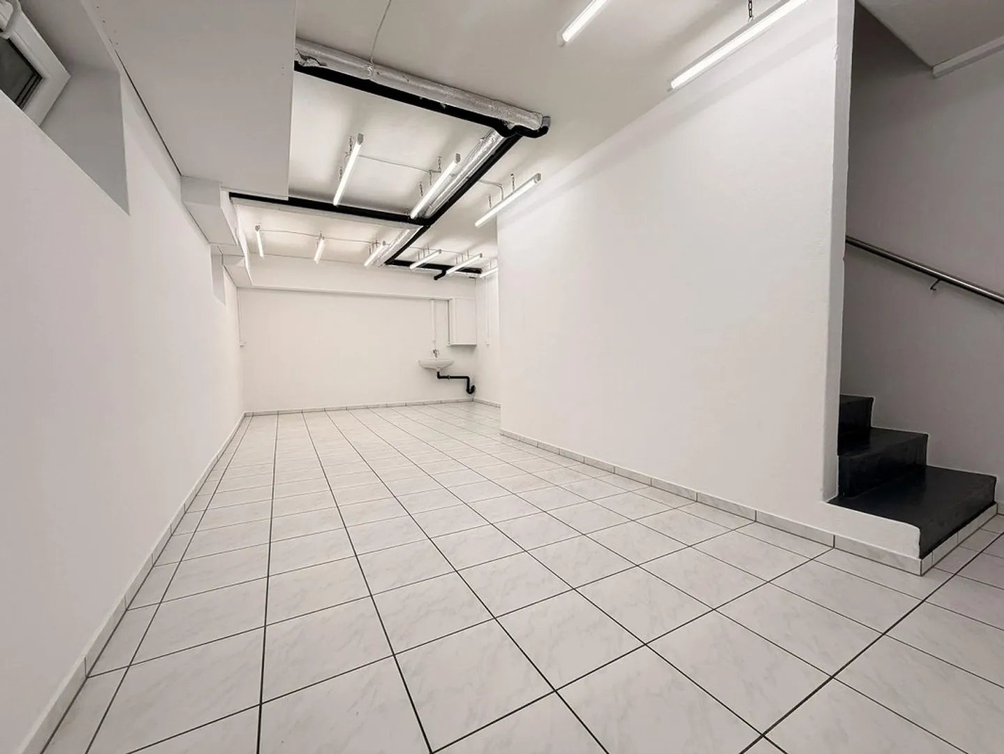 Vielseitige Gewerbefläche in Oberglatt - Foto 6 von 9