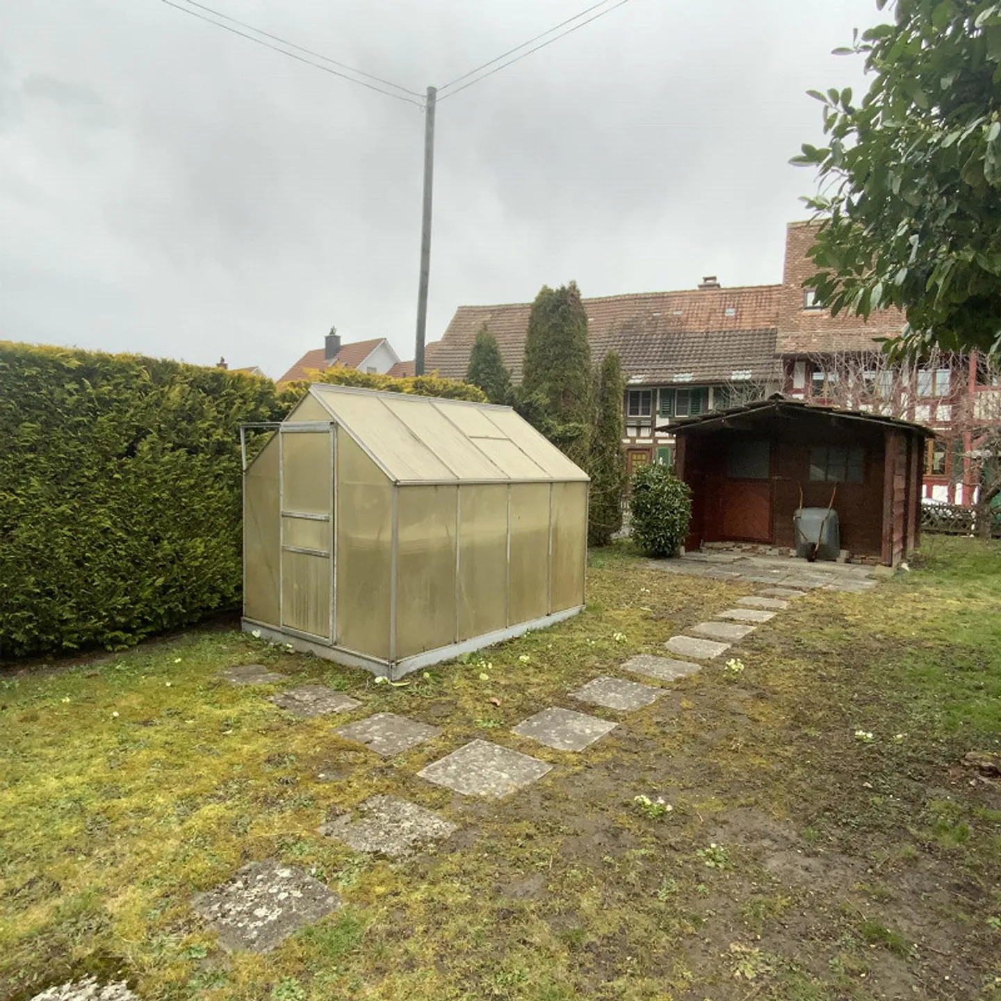 Maison individuelle spacieuse avec jardin - Photo 12 sur 13