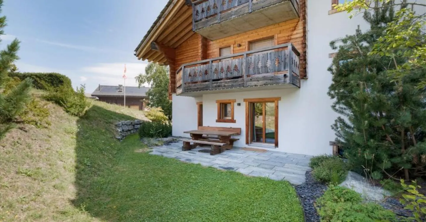 Luxuswohnung mit Garten - Foto 10 von 11