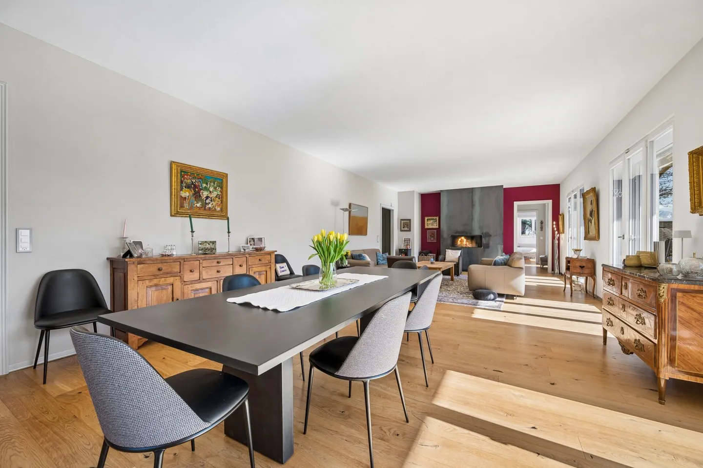 Exclusive Villa with Panorama - Photo 1 of 13