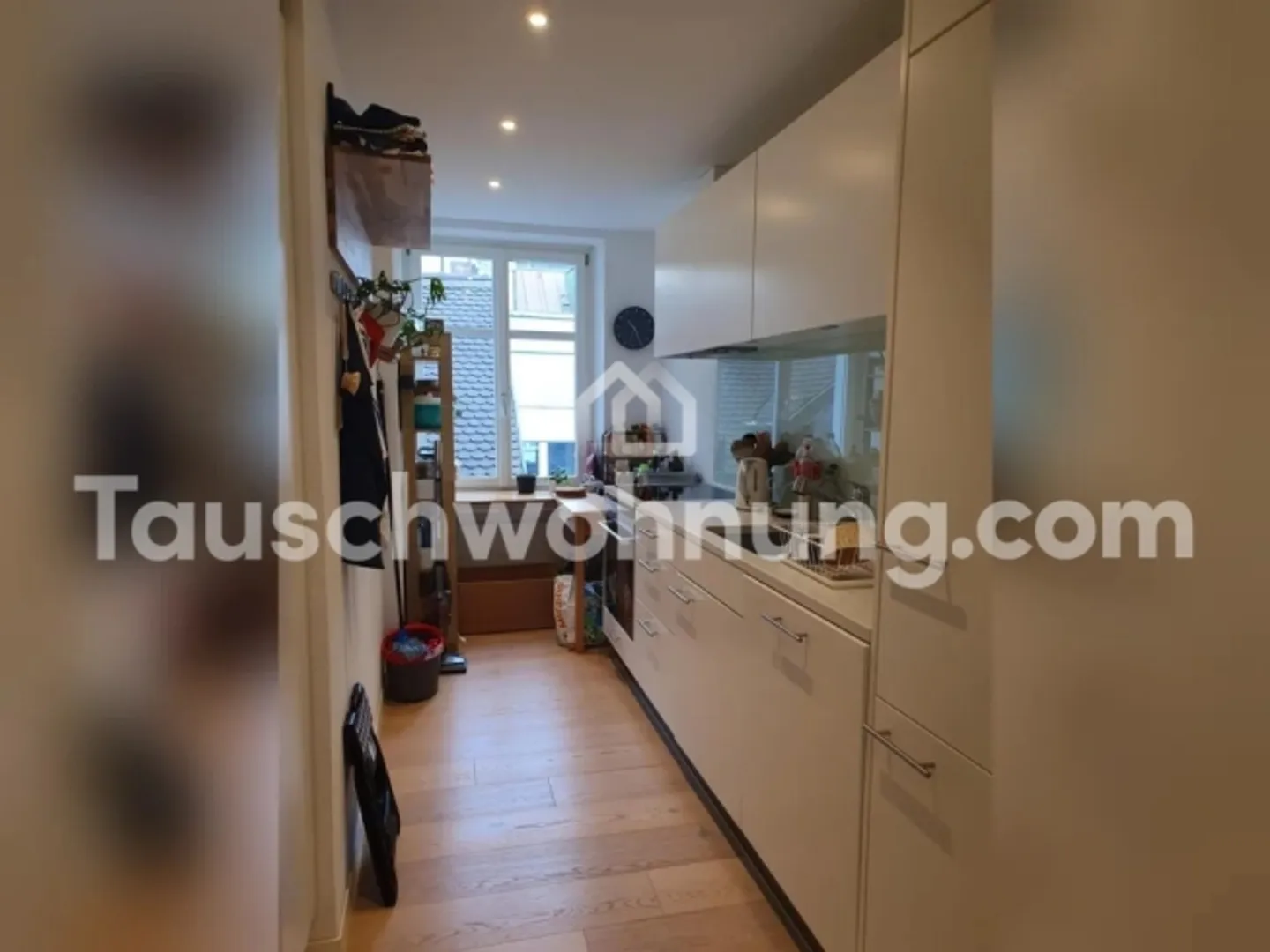 POUR UNE PERSONNE SEULE À ZURICH - DISTRICT 12 SCHWAMENDINGEN, MEUBLÉ, T - Photo 9 sur 9