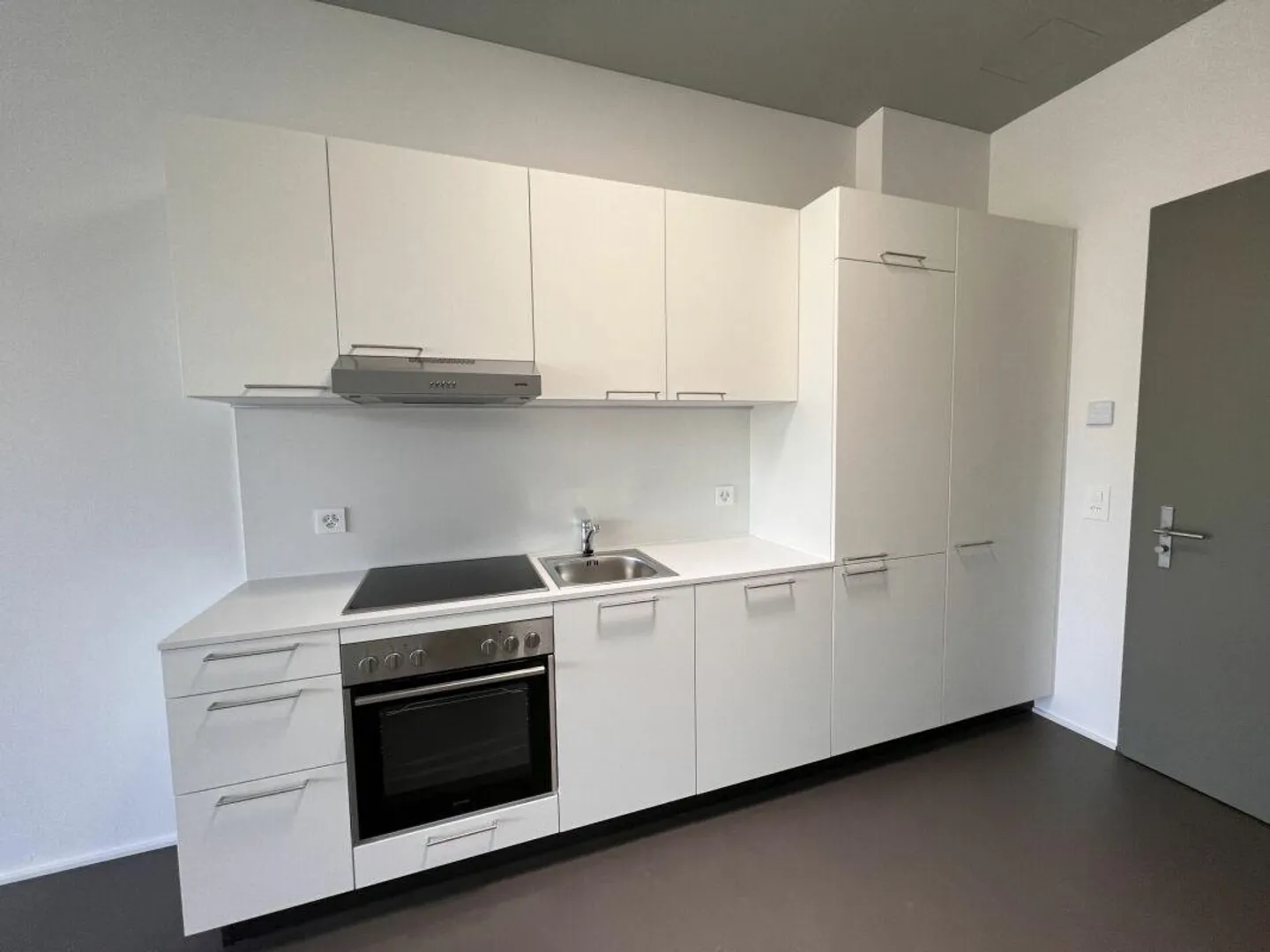 Appartement moderne 1 pièce cherche nouveaux locataires - Photo 2 sur 7