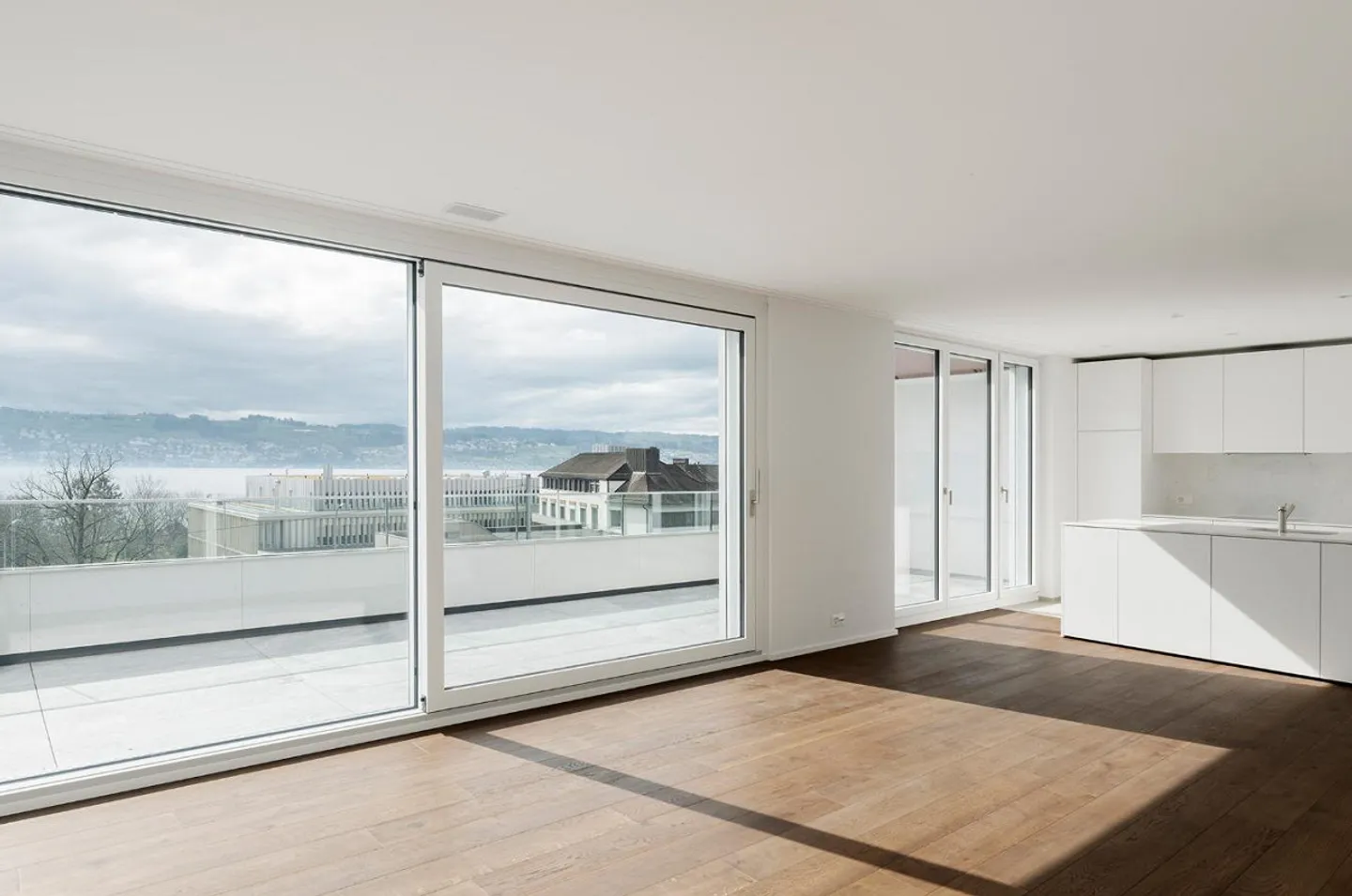 Bel appartement moderne à Männedorf - Photo 2 sur 7