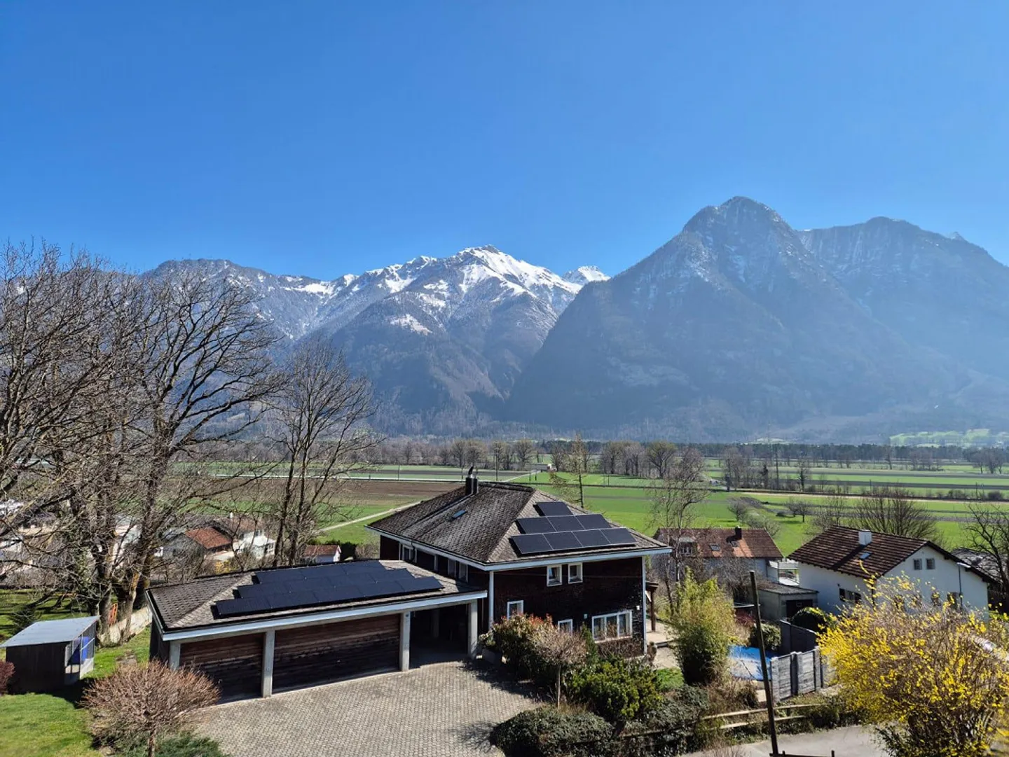 Maison familiale de 7,5 pièces avec grand jardin et aire de jeux - Photo 24 sur 29