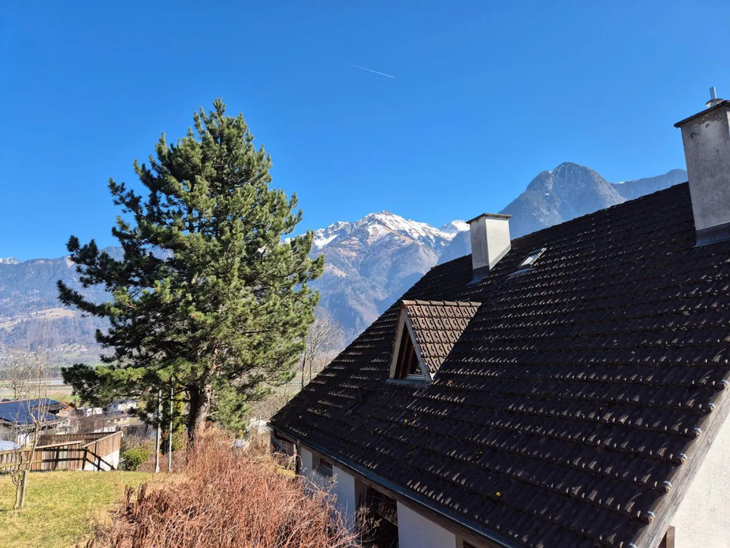 Maison familiale de 7,5 pièces avec grand jardin et aire de jeux - Photo 26 sur 29
