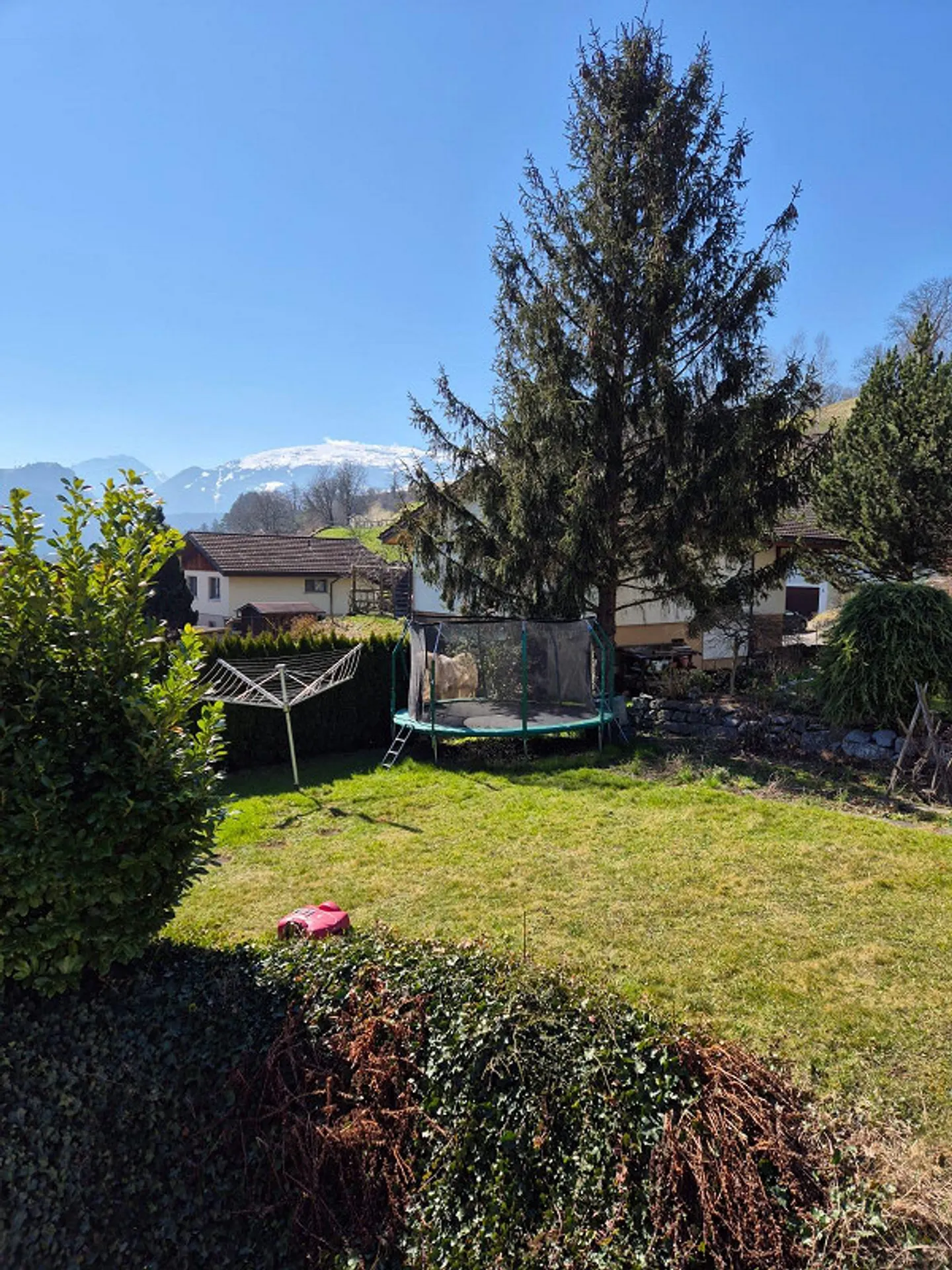 Maison familiale de 7,5 pièces avec grand jardin et aire de jeux - Photo 27 sur 29