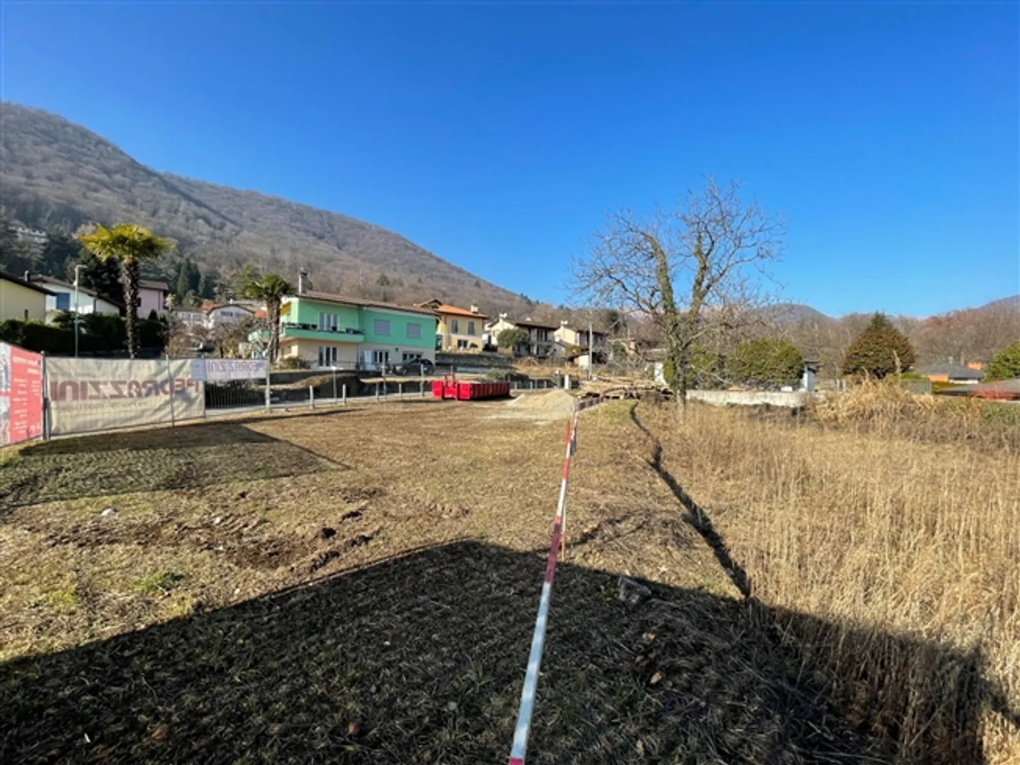 Baugrundstück in Pura - Foto 5 von 5