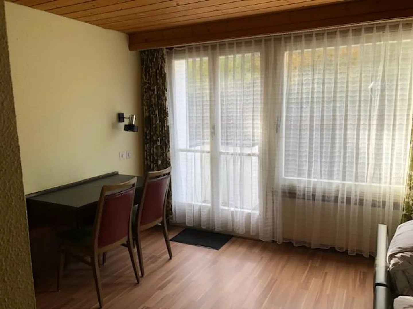Chambre meublée 11 - Photo 3 sur 8