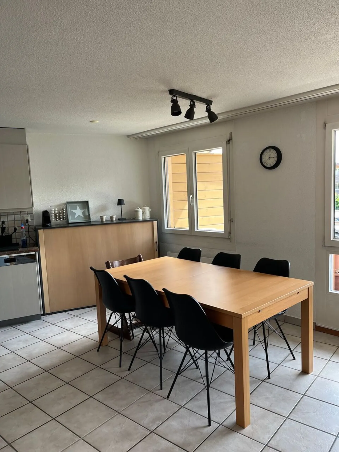 Appartamento 4.5 locali al 1° piano con balcone - Foto 1 di 8