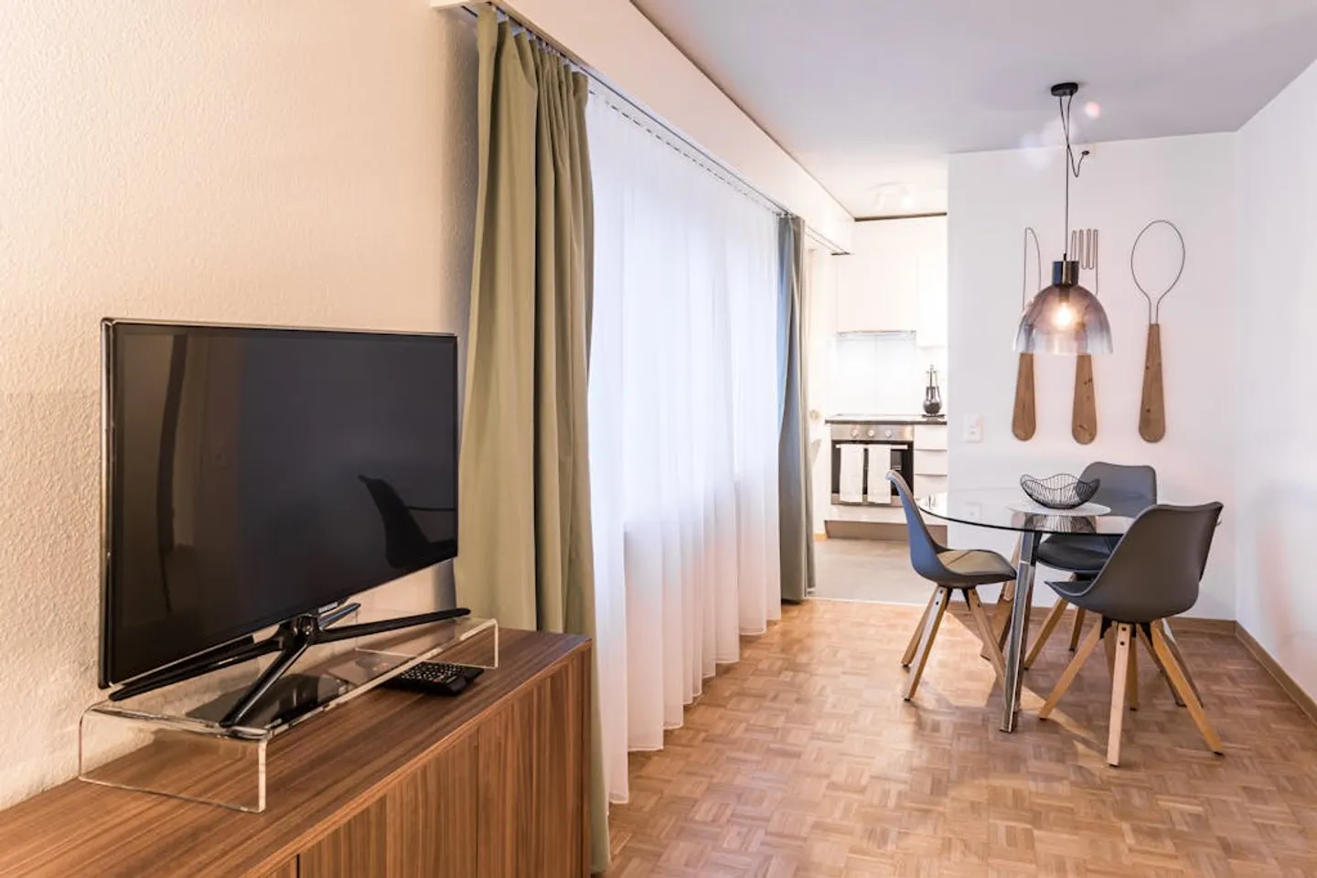 Appartamento in affitto - Foto 4 di 10