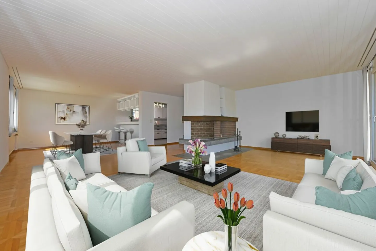 Charming Detached House in Kloten - Photo 6 of 16