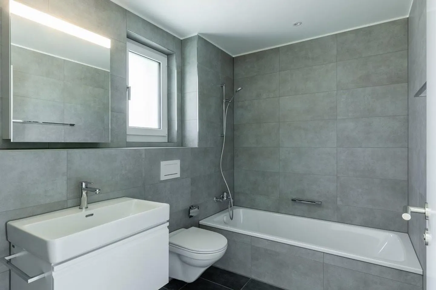 Appartement en attique avec vue - Photo 5 sur 7